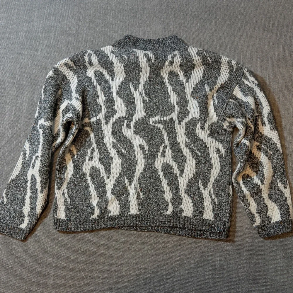 Croquet Club‎ Abstract Print Mock Neck Sweater Women's Small Gray White